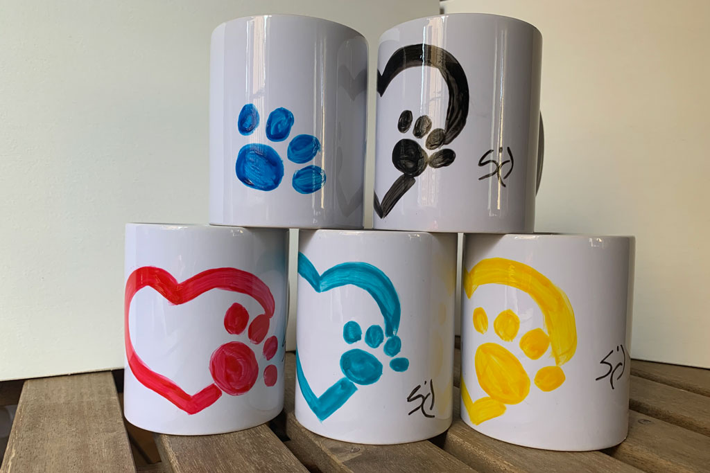 mugs